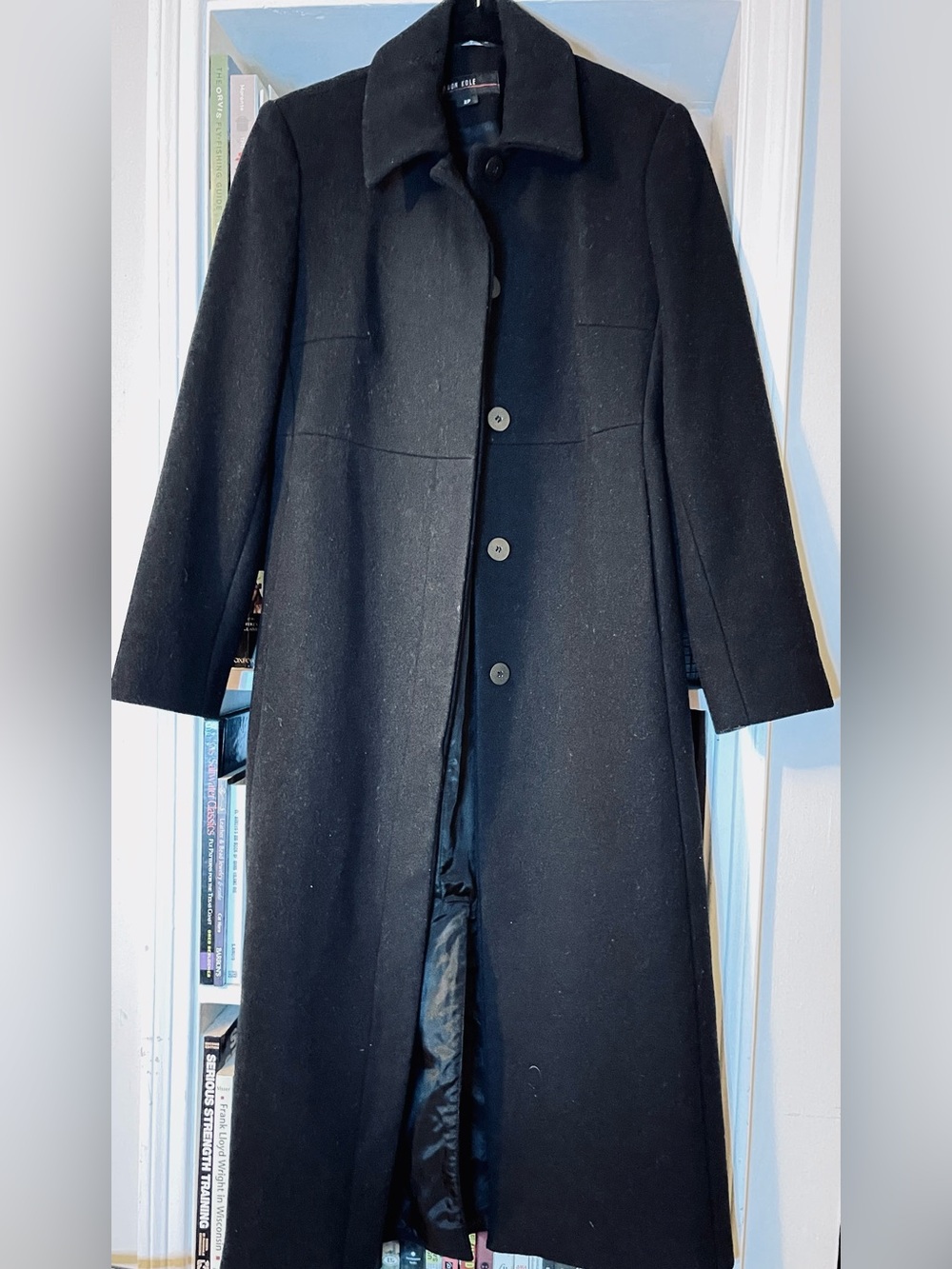 Vintage Women's Black Single-Breasted Long Trench Coat - 2P Full Length